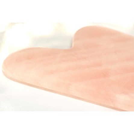 Gua Sha aus Rosenquarz